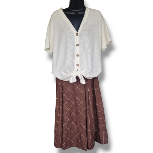 Fontana Plaid 100% Wool Skirt - Picture 3 of 4